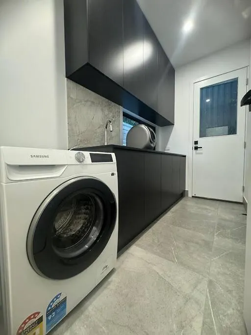Sharehouse 2Bedroom-Retreat At Bardon Brisbane Australia